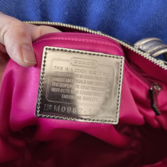 Coach Women's Graphic Tote Bag - Black and Cream - Picture 10 of 15